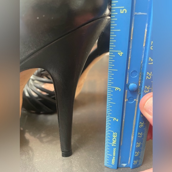 Corso Como Black Platform Strappy Braided Knot high heels - 9M - Picture 7 of 8